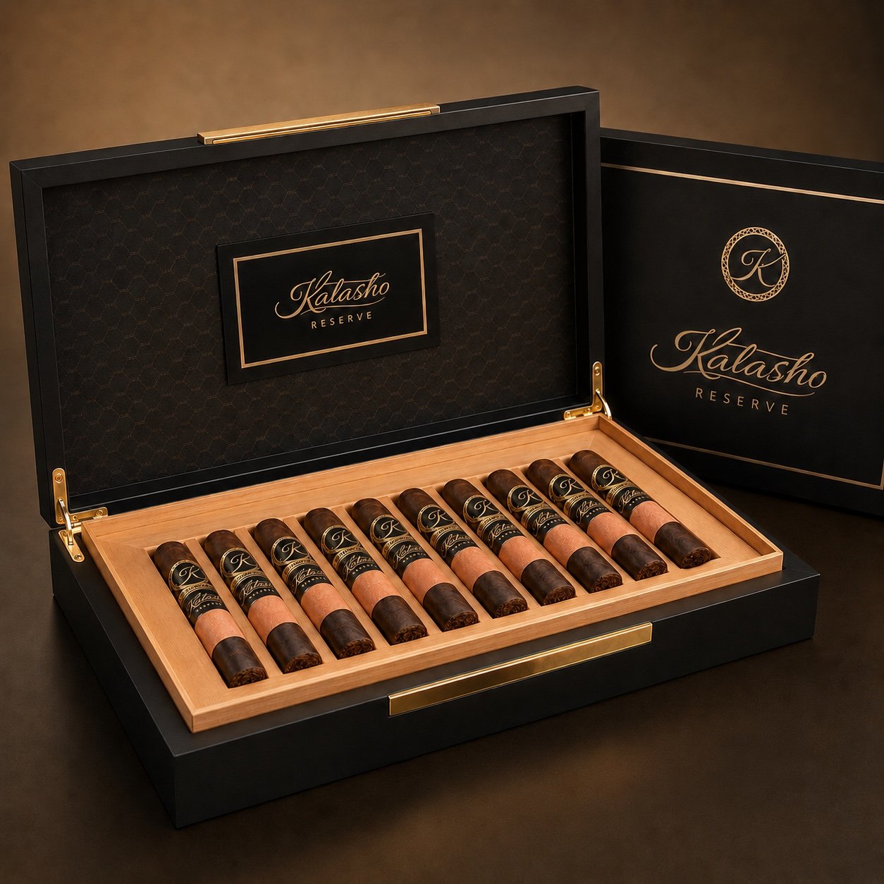 Kalasho Reserve cigars in a black lacquered box